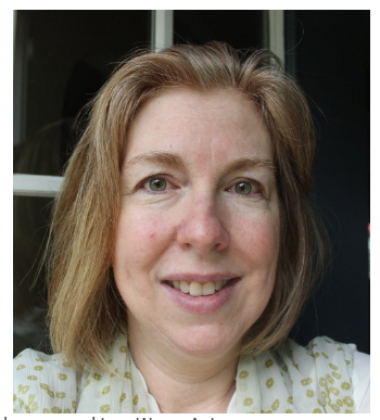 real-woman-sunlit-soft-autumn-1 real-woman-sunlit-soft-autumn-1